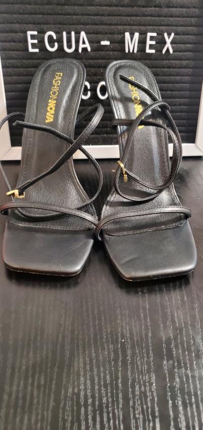 Fashion Nova Black Strappy Heels no box