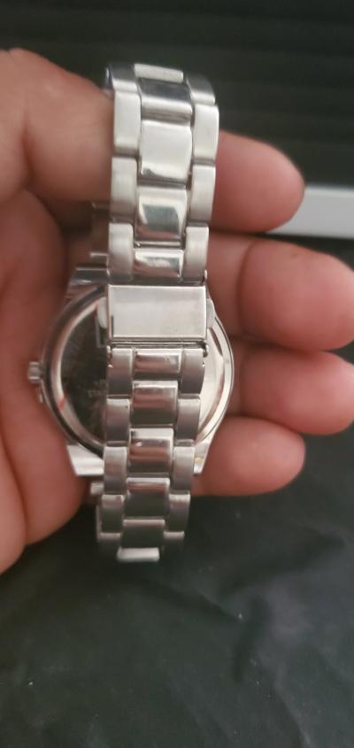 Marvel Comics character watch new run out battery - Thumbnail 4