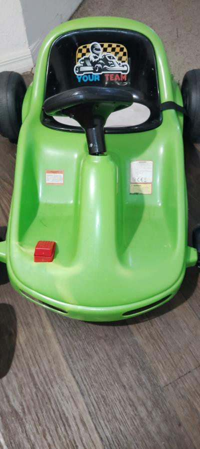 Two Electric Go Carts - Thumbnail 2