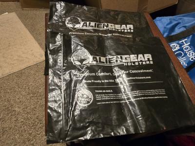 Alien Gear Holsters Hardware Kit Lot Cloak Tuck 35 Screws Sp - Thumbnail 2