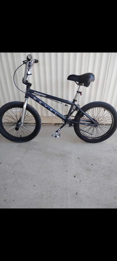 mongoose 2023 bmx