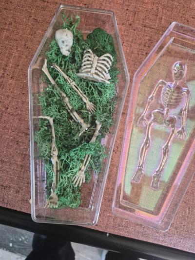 Hand made Halloween Decor Center pieces wreaths and more - Thumbnail 10