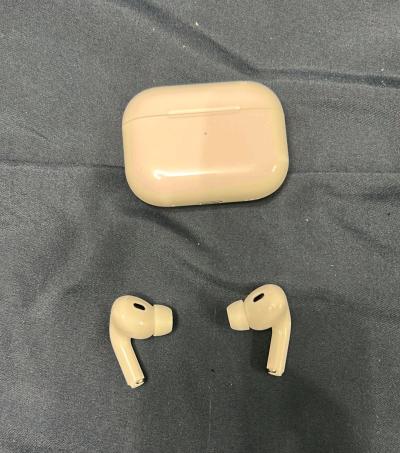 Apple AirPods Pro 3 with ANC - Thumbnail 4