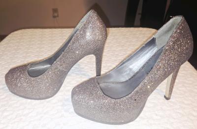 Steve Madden glitter heels