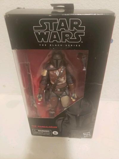 Hasbro star wars the mandalorian the Black series