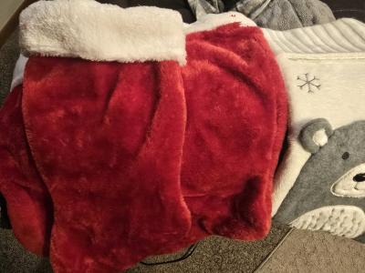 Complete Christmas Decor Bundle  Tree Topper Lights Stocking - Thumbnail 4