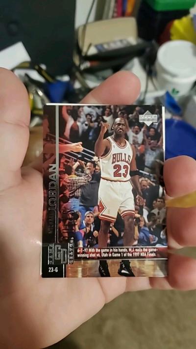 sports cards and pokemon and memorabilia - Thumbnail 2
