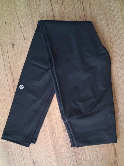 lulu lemon black leggings size 6