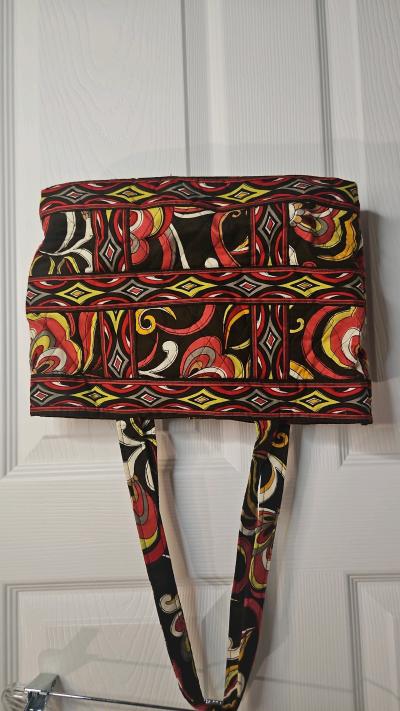 Vera Bradley Toggle Tote in the retired - Thumbnail 4