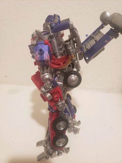 transformers Optimus prime minister tomorrow - Thumbnail 2