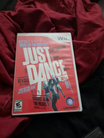 wii system and games - Thumbnail 4