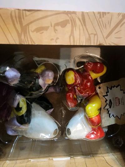 Marvel Comics Ironman Whiplash salt pepper Shaker Set - Thumbnail 2