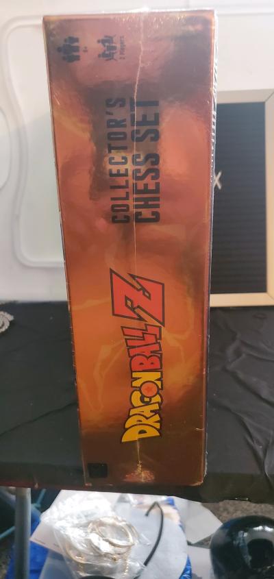 Dragon Ball Z Collectors Chess Se - Thumbnail 2