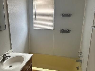 3 Beds 1 Bath House For Rent - Thumbnail 6