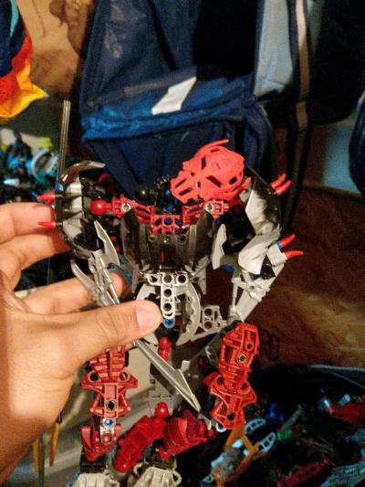 Transformers and Lego Bionicle figures - Thumbnail 2