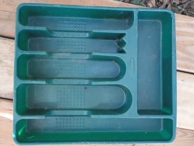 A  Nice  Green Silverware Holder