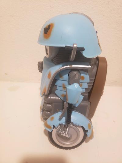 Transformers Sqweeks robot - Thumbnail 2