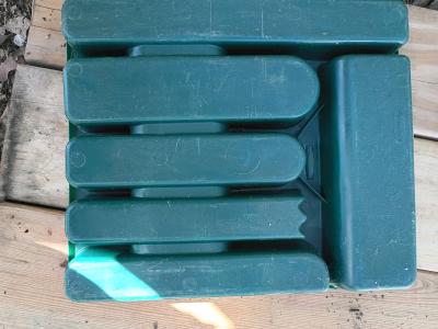 A  Nice  Green Silverware Holder - Thumbnail 2