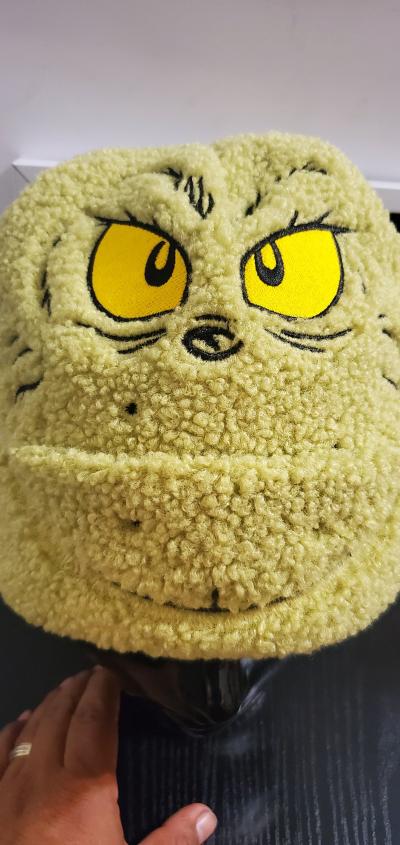 Grinch Sherpa Bucket Hat new no tag - Thumbnail 4