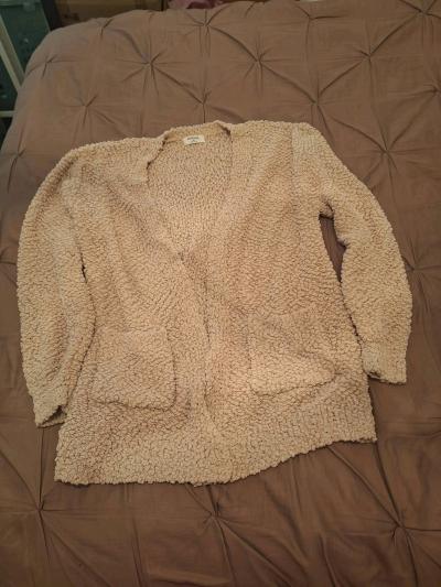 Beige fuzzy shall size XL