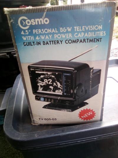 super cute original portable tv