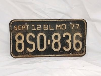 VARIOUS VINTAGE STATE LICENSE PLATES - Thumbnail 2
