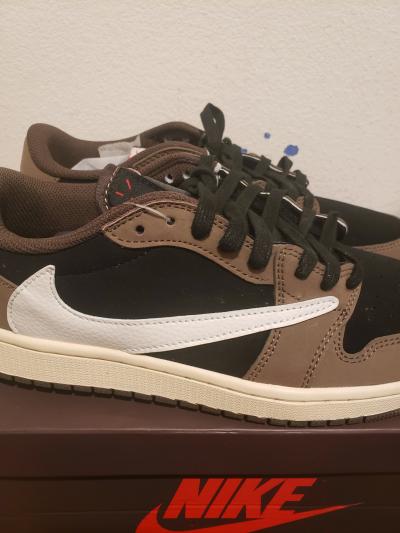 Nike Air Jordan 1 Low Travis  scott - Thumbnail 2