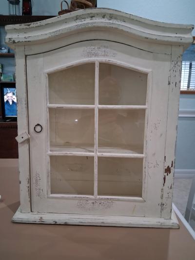 Hanging Cabinet for any Room in your home
