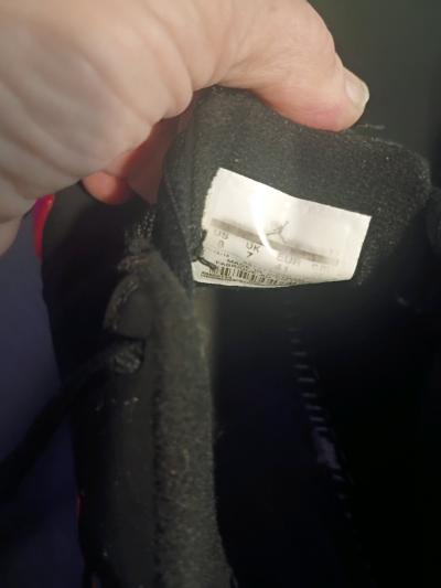 mens work shoes never worn excellent if you on your feet alo