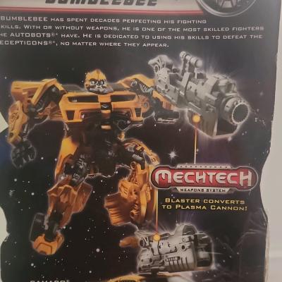 Transformers Dark of the Moon MechTech Deluxe Class Bumbleb - Thumbnail 2