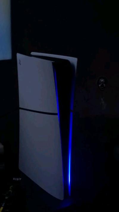 play station 5 - Thumbnail 2