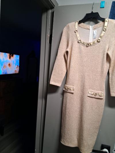 Dress of The Year  75 percent off   Never Worn - Thumbnail 8