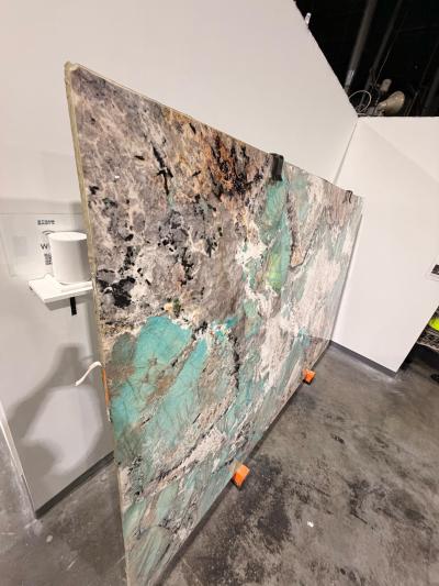 We install granite and quartz kitchen tops