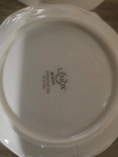Vintage OMC Japan Lotus White Rice Bowl Porcelain Mint - Thumbnail 3