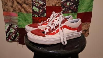 Vintage Red Vans Sneakers - Thumbnail 4