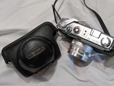 Yashica 35mm Rangefinder Film Camera - Thumbnail 2