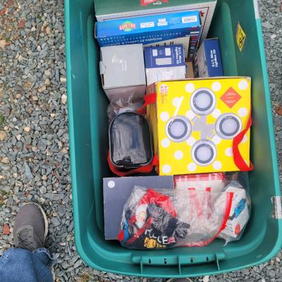 ALL New electronics household items pocketbook etc - Thumbnail 2