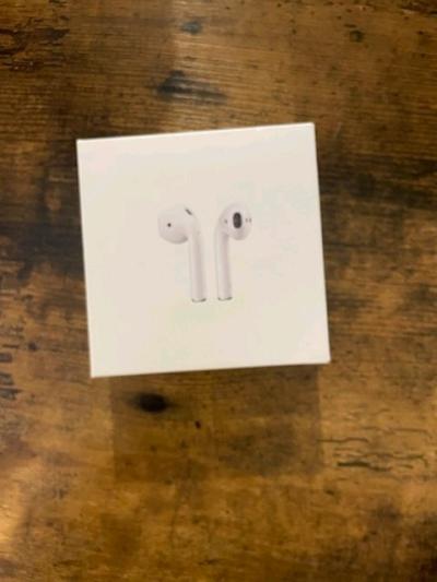 Apple airpods gen 2