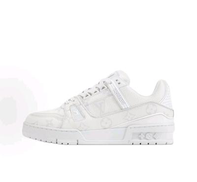 Looking for bulk buyers for shoes Contac - Thumbnail 9