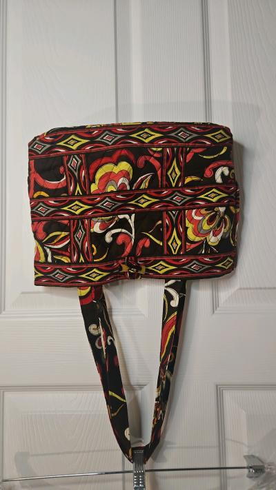 Vera Bradley Toggle Tote in the retired - Thumbnail 3