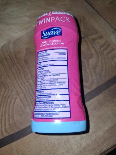 Suave Wild Cherry Blossom Deodorant - Thumbnail 3