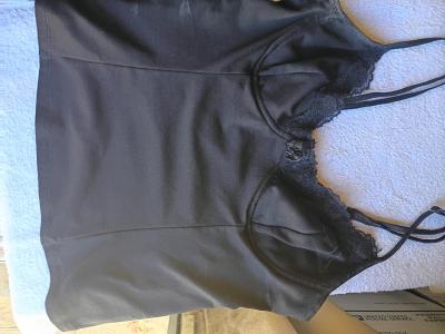 A Nice Womens Sexy Black Spaghetti Strap Tank Top - Thumbnail 3