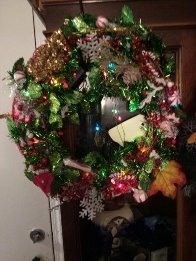 wreath for holidays with lights on it for door - Thumbnail 3