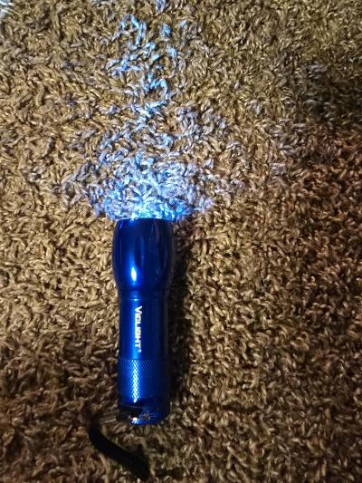 Bundle of 5 Flashlights  UV Blacklights  Working Condition - Thumbnail 4