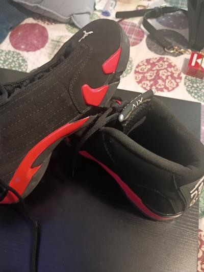 Jordans mens good condition shoes - Thumbnail 2