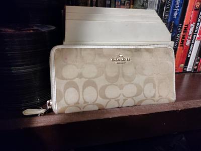 Coach purse and matching wallet - Thumbnail 2