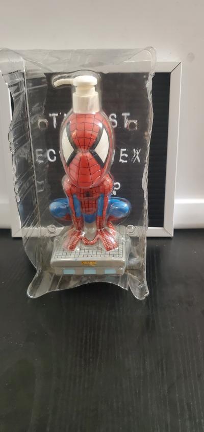 Marvel SpiderMan 3D Figural Soap and Lotion Dispenser - Thumbnail 7