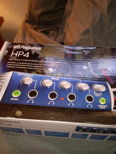 sound and audio equipment - Thumbnail 8