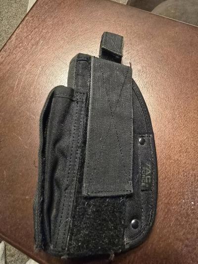 TAC FORCE Black Nylon Universal Pistol Belt Holster w Extra