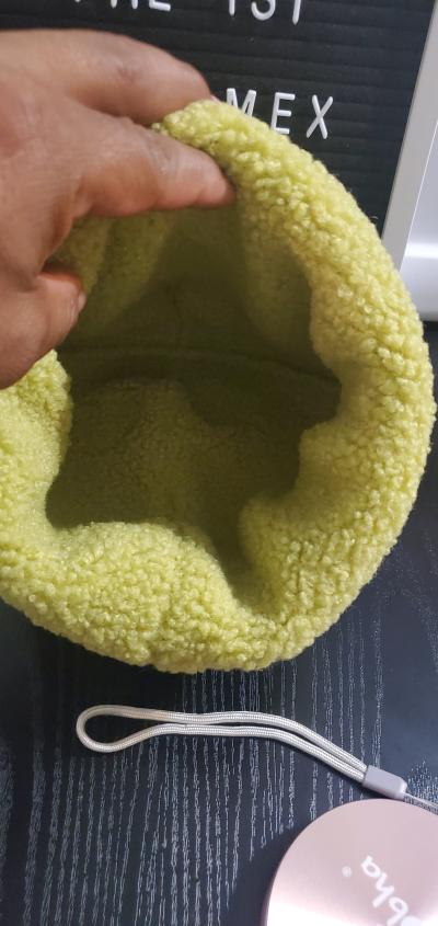 Grinch Sherpa Bucket Hat new no tag - Thumbnail 5